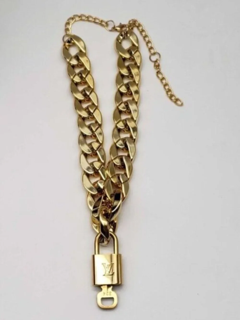 Authentic Louis Vuitton Lock & Key w/unbranded Gold Plated Chain Necklace